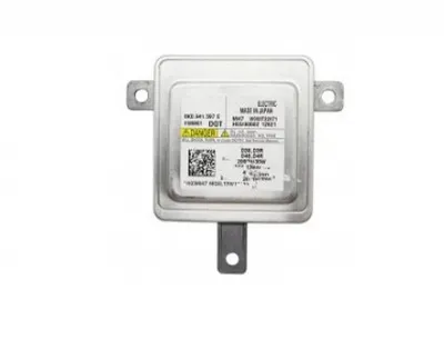 FAR BEYNİ OEM 8K0 941 597 E  A3 A4 A6 A5 Q5 Q7 2009   Polo 2010