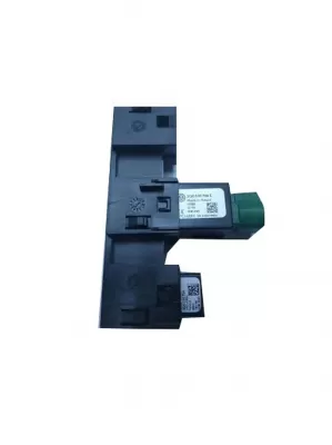 ÇOK FONKSİYONLU DÜĞME OEM 5Q0 035 726 E TİGUAN 2016